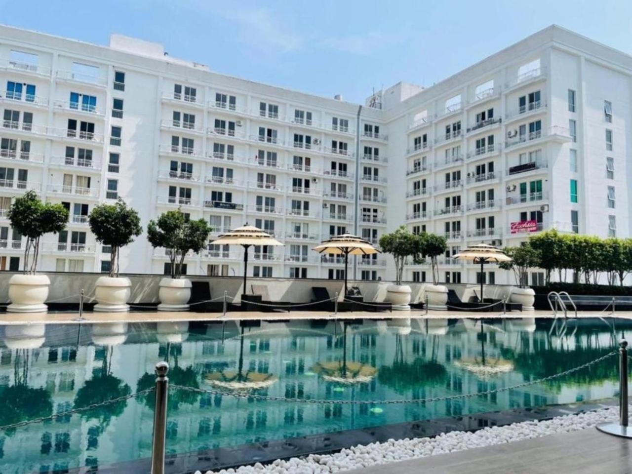Апарт отель The Grace Residency - Gomtinagar, Лакхнау Экстерьер фото
