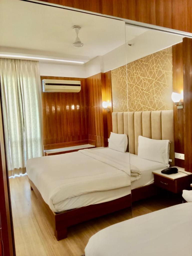 Апарт отель The Grace Residency - Gomtinagar, Лакхнау Экстерьер фото