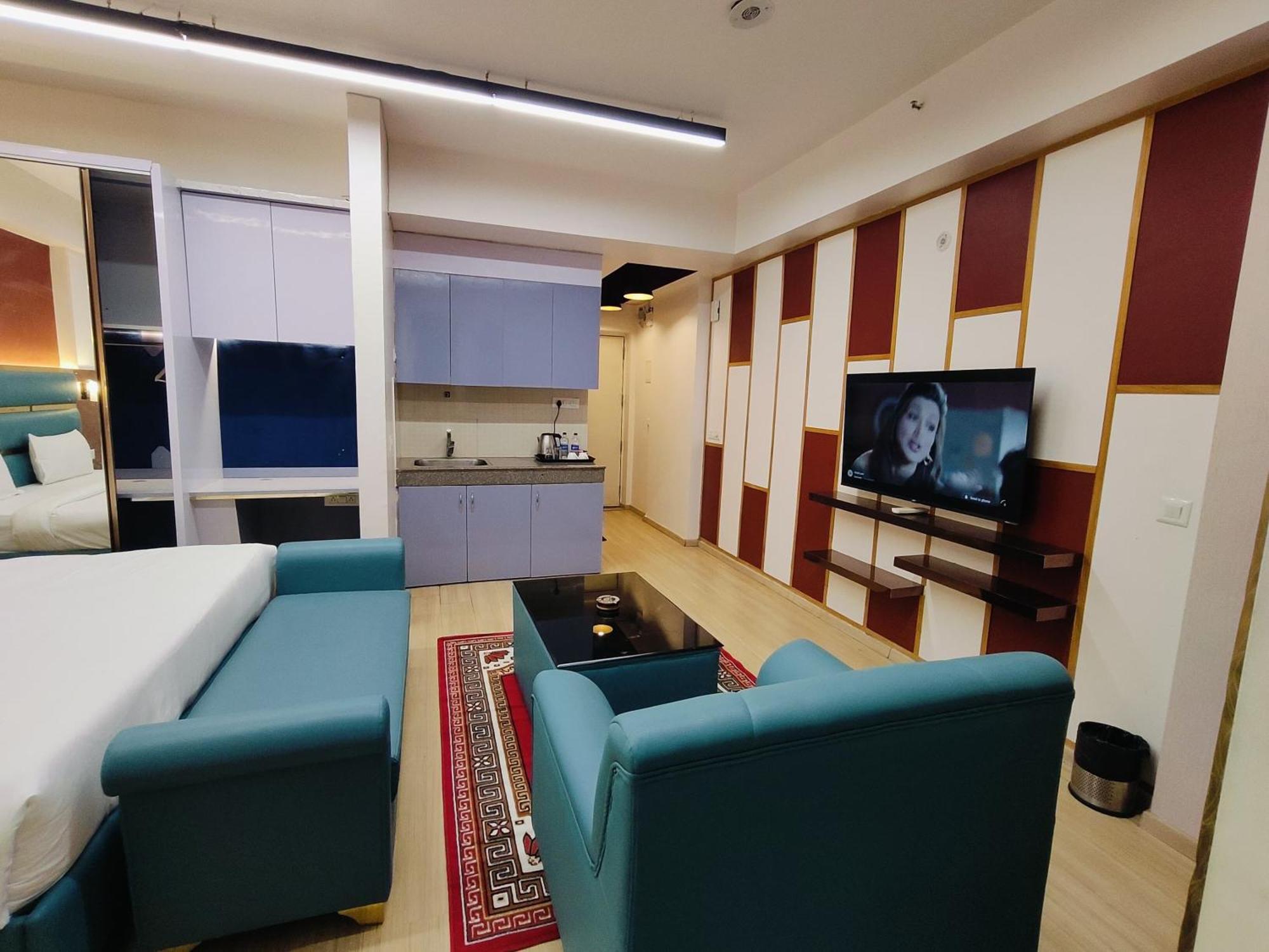 Апарт отель The Grace Residency - Gomtinagar, Лакхнау Экстерьер фото